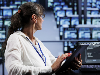 Tvorba serverových riešení na mieru